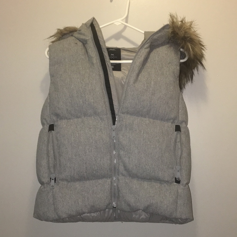 Gap Vest